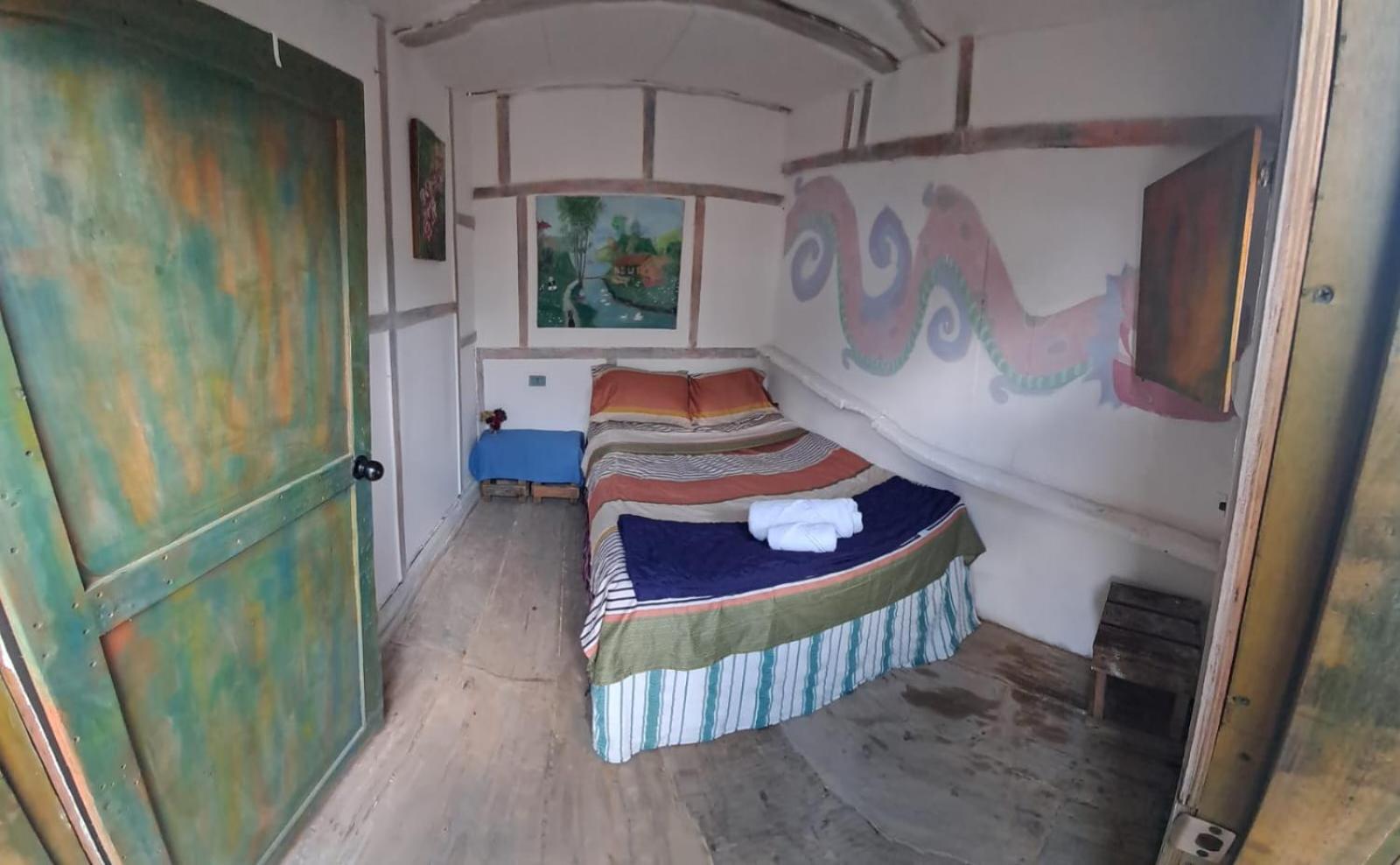 Kamazoztz Hostel And Travel Antigua Extérieur photo